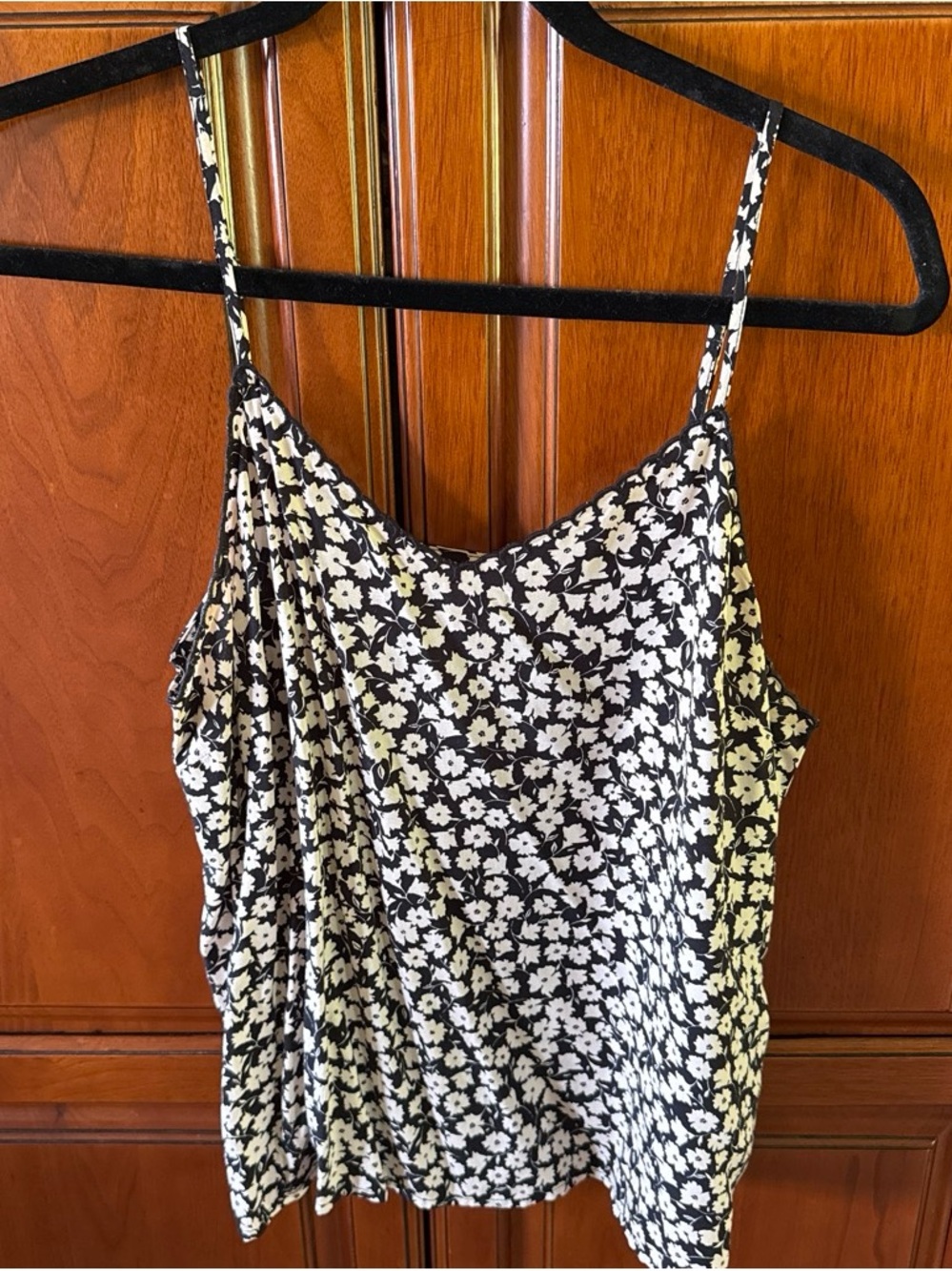 Old Navy Black & Cream Floral Spaghetti-Strap Tank